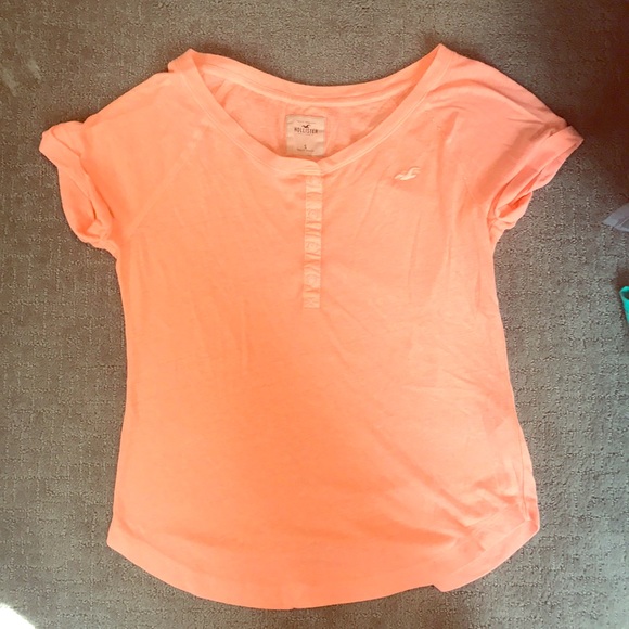 Hollister Short Sleeve Bundle - Picture 2 of 4
